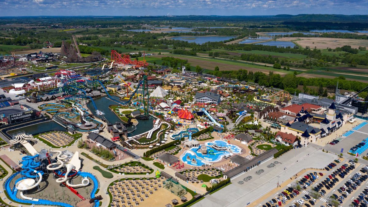 Zator, 21.05.2021. Otwarcie sezonu 2021 w Parku Rozrywki Energylandia w Zatorze (pow. oświęcimski, woj. małopolskie), 21 bm. (jm) PAP/Łukasz Gągulski