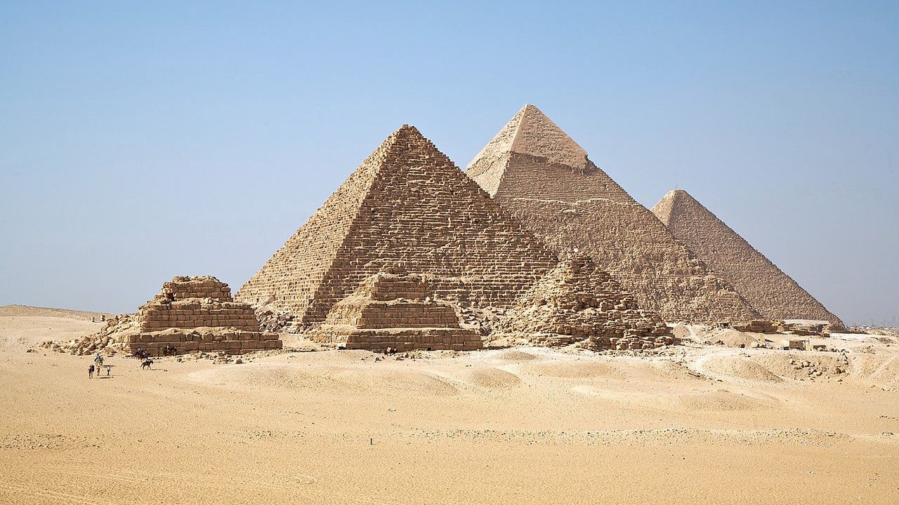 Elon Musk twierdzi, że piramidy zbudowali kosmici. Egipska minister odpowiada