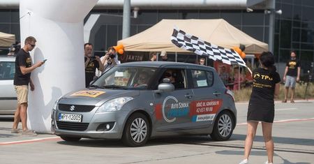 Wyścig głuchoniewidomych w Łodzi