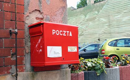 Rynek przesyłek to pole wojny miedzy Pocztą Polską a InPostem