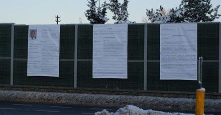 Olbrzymie CV zawisło w Warszawie