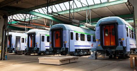 PKP chce przenieść pracowników do Warszawy