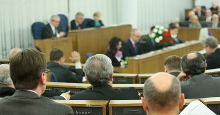 Senat bez poprawek do nowelizacji ustawy o kodeksie pracy