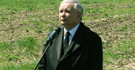 Kaczyński: w Polsce niszczy się status pracownika