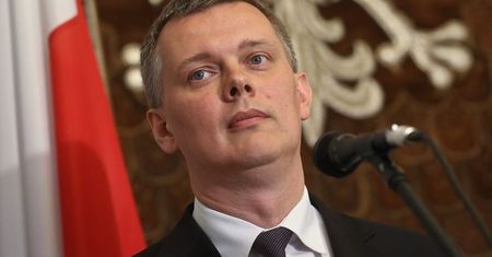 Szef MON ma nadzieję, że podwyżki zahamują odejścia żołnierzy