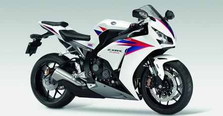 Honda na IV Ogólnopolskiej Wystawie Motocykli i Skuterów