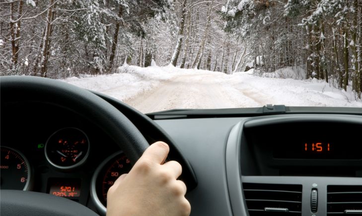 Płynie olej, płynie – lepkość a uruchomienie silnika w niskich temperaturach