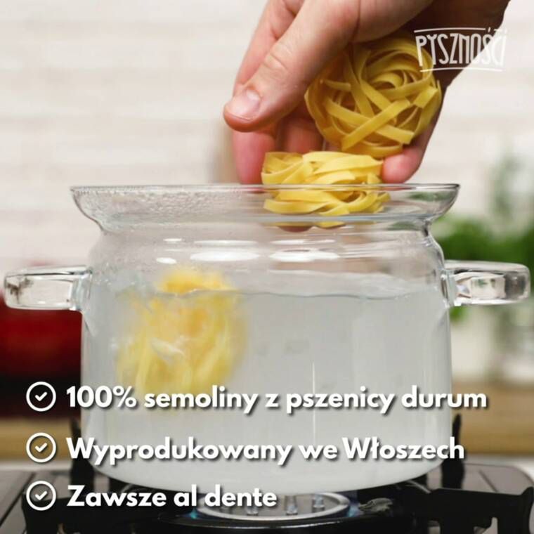 tagliatelle z pesto pomodori secchi