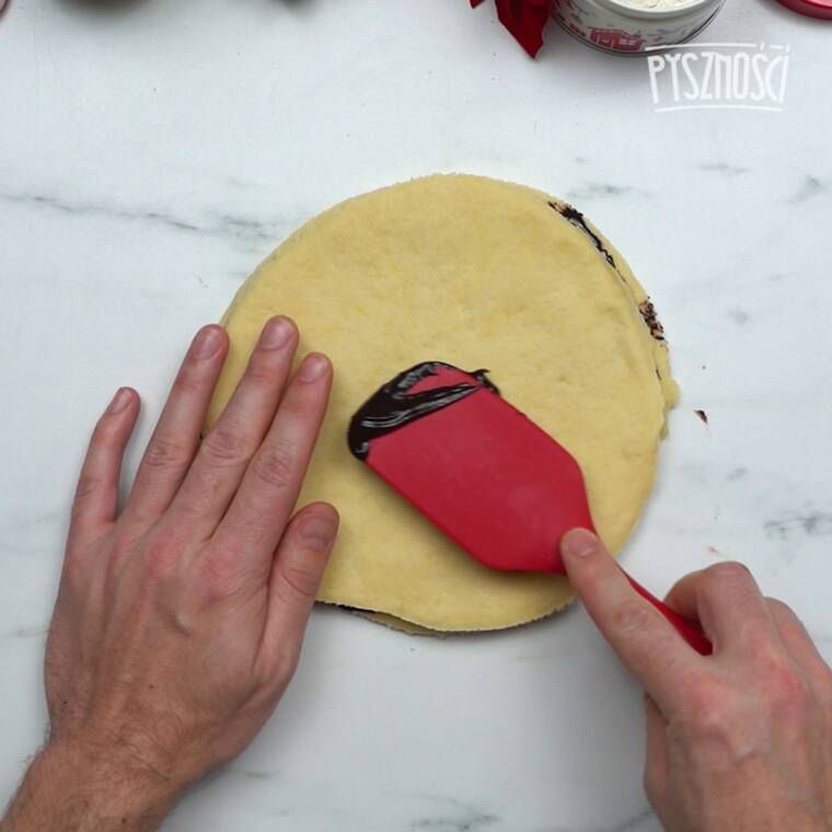 świąteczna drożdżowa gwiazdka