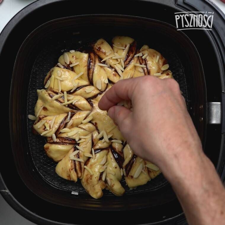 świąteczna drożdżowa gwiazdka