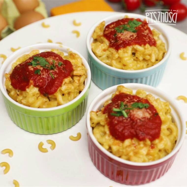 zapiekany makaron w kokilkach