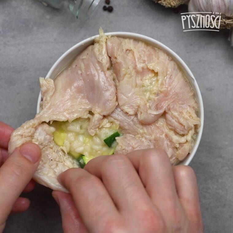 miseczki z kurczaka z risotto