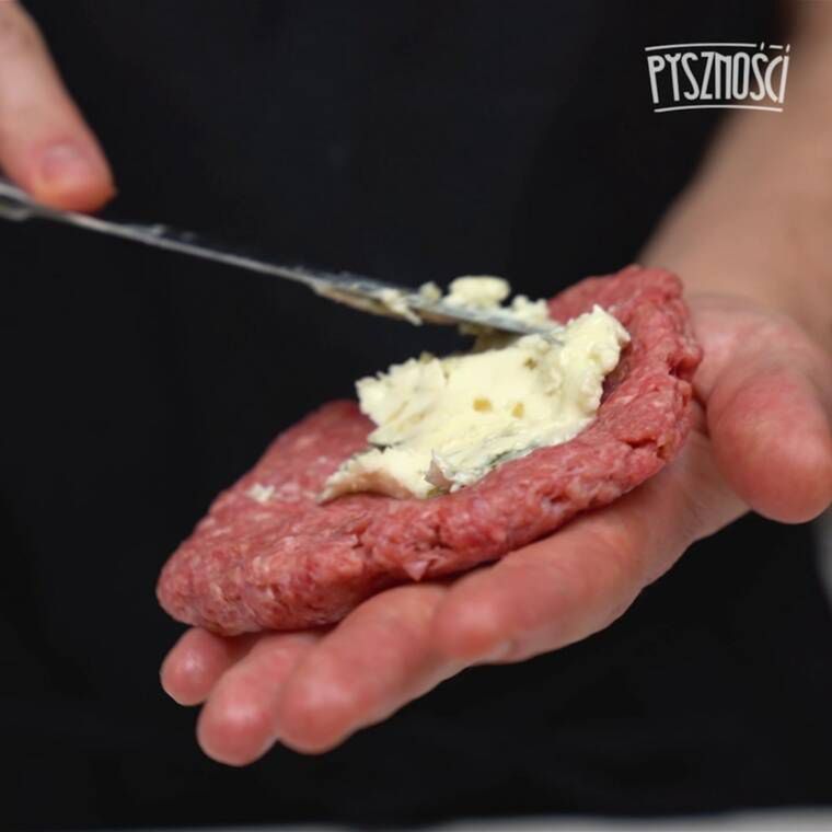 genialny burger z przepysznym sosem aioli