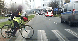 #dziejesiewmoto [52]: policja łamie prawo, szybka kara i motocyklista-cyrkowiec