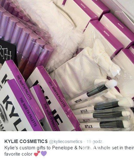 Kylie Jenner dała prezenty North West i Penelope