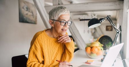 Ergonomia i organizacja pracy zdalnej – znaczenie dla zdrowia pracowników