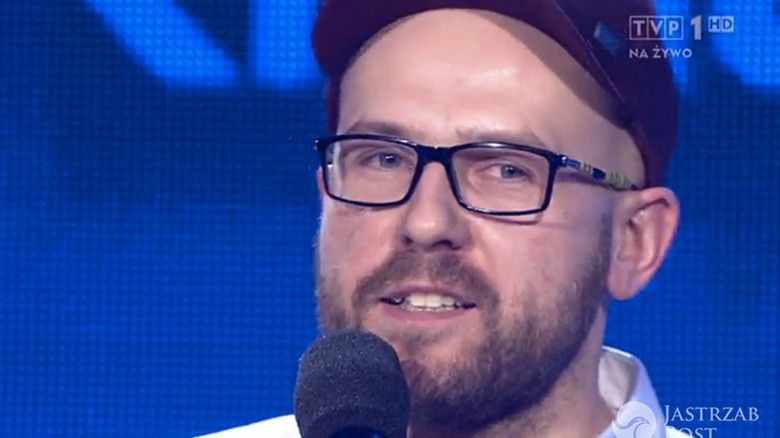 Przyjaciel Carmell wyśmiał TVP