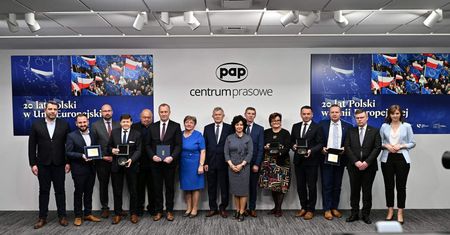 20 lat Polski w UE: świętowanie sukcesów i fundamentalne pytania o przyszłość