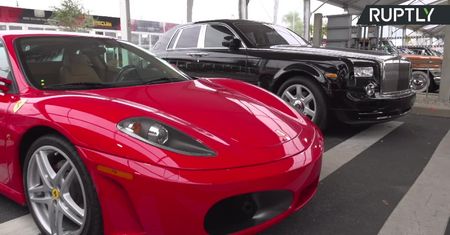 Ferrari i Rolls-Royce Donalda Trumpa trafiły na aukcję
