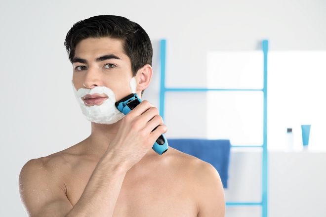 Braun WaterFlex - nowy sposób męskiego golenia