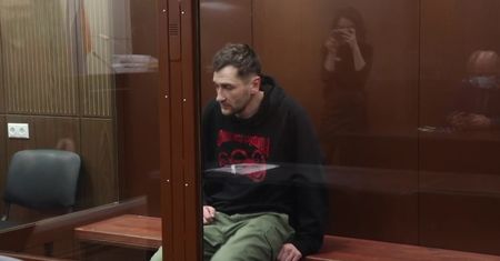 Sąd w Moskwie skazał pięcioro współpracowników Nawalnego na areszt domowy