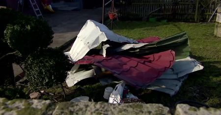 Wszystkie domy uszkodzone przez tornado w Dobrzycy zostały zabezpieczone. “Żyjemy, mamy po dwie ręce, poradzimy sobie”