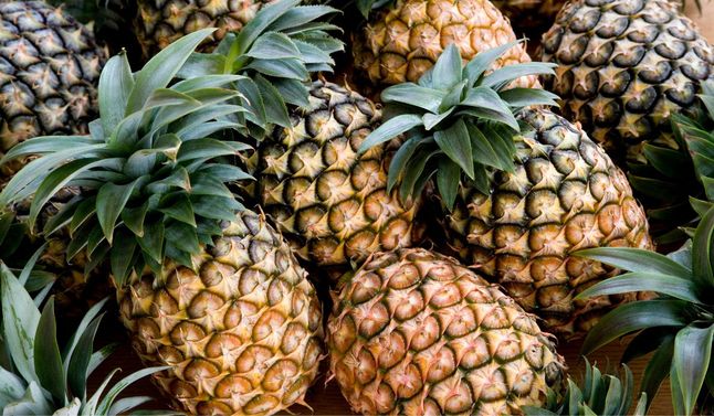 Ananas ma niezwykłe właściwości zdrowotne - Pyszności; foto: Canva