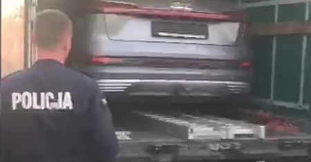 Policjanci odzyskali auta skradzione w Norwegii i pochodzące z kradzieży silniki łodzi motorowych.