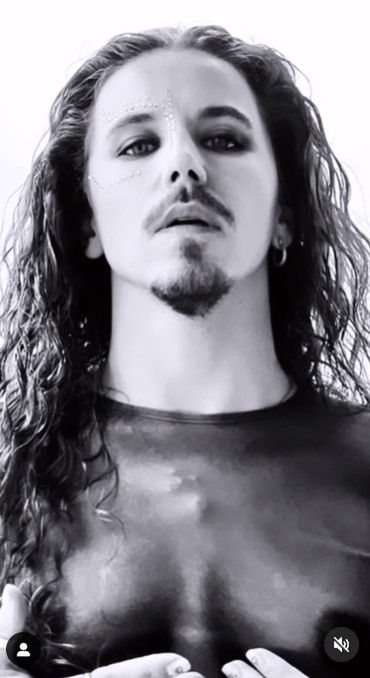 Michał Szpak zaprezentował look do oceny
