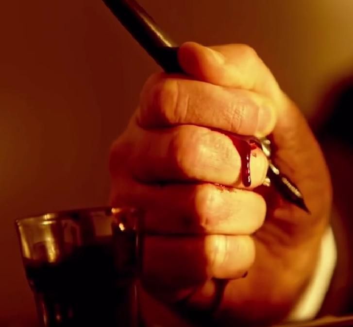 Scena z klipu Sebastiana Fabijańskiego