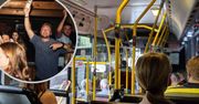 To jedno zdanie sprawi, że hałaśliwi współpasażerowie w pociągu od razu się uspokoją