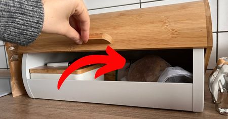 Włóż do chlebaka 1 produkt. Pieczywo będzie świeże nawet przez 3 tygodnie!