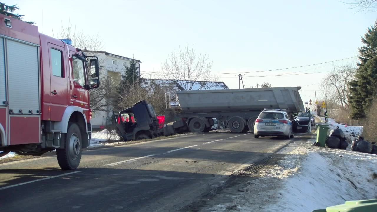 Poważny wypadek w Małopolsce. Jedna osoba nie żyje.