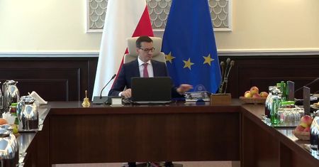 Nowe etaty i wyższe płace. O około 80 procent więcej dla kancelarii premiera w 2023 roku
