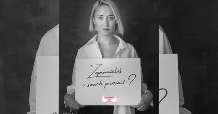 Gwiazdy rozebrały się, by przypomnieć o samobadaniu piersi!