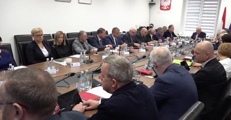 Zmiana władzy w powiecie karkonoskim. PO zastąpiła PiS w rządzącej nim koalicji
