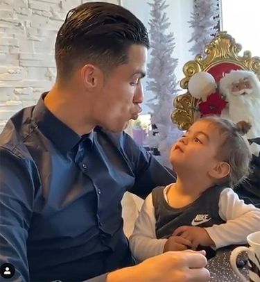 Cristiano Ronaldo z córką Alaną Martiną