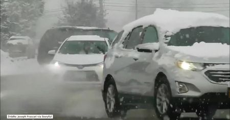 Potężne śnieżyce na wschodzie USA. Kierowcy musieli borykać się z utrudnieniami w ruchu