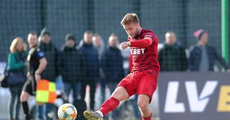 Kibice Wisły Kraków ratują swój klub kupując akcje