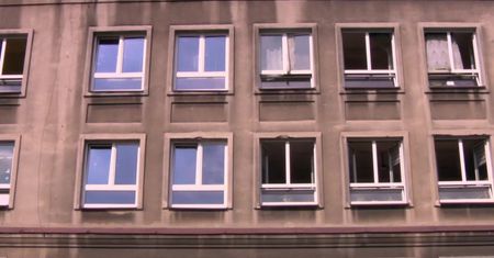 Pożar szkoły podstawowej w Jaworznie. Siedmiu uczniów trafiło do szpitala
