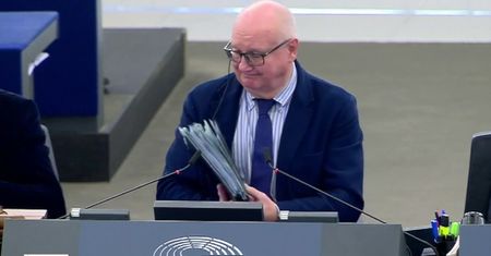 Parlament europejski zagłosował za końcem zimowej zmiany czasu
