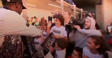 Usain Bolt wylądował w Sydney, gdzie przejdzie testy w drużynie Central Coast Mariners. “Pokażę światu, na co mnie stać”