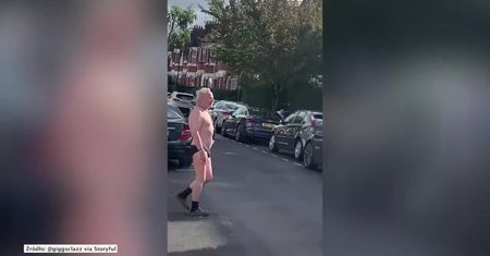 68-latek biegał po Londynie w majtkach i wymachiwał maczetą. Został aresztowany