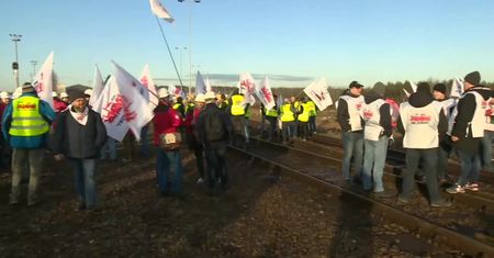 Górnicy zablokowali tory w proteście przeciwko rosyjskiemu węglowi