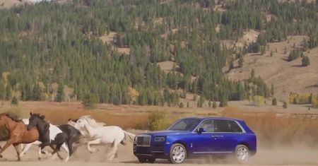 Przejście na elektrykę i większe inwestycje w Chinach. Dyrektor zarządzający Rolls-Royce’a zdradza plany marki na najbliższą przyszłość
