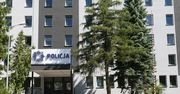 ZOSTAŁ WYPCHNIĘTY Z OKNA NA 10 PIĘTRZE. SPRAWCY ZATRZYMANI I ARESZTOWANI