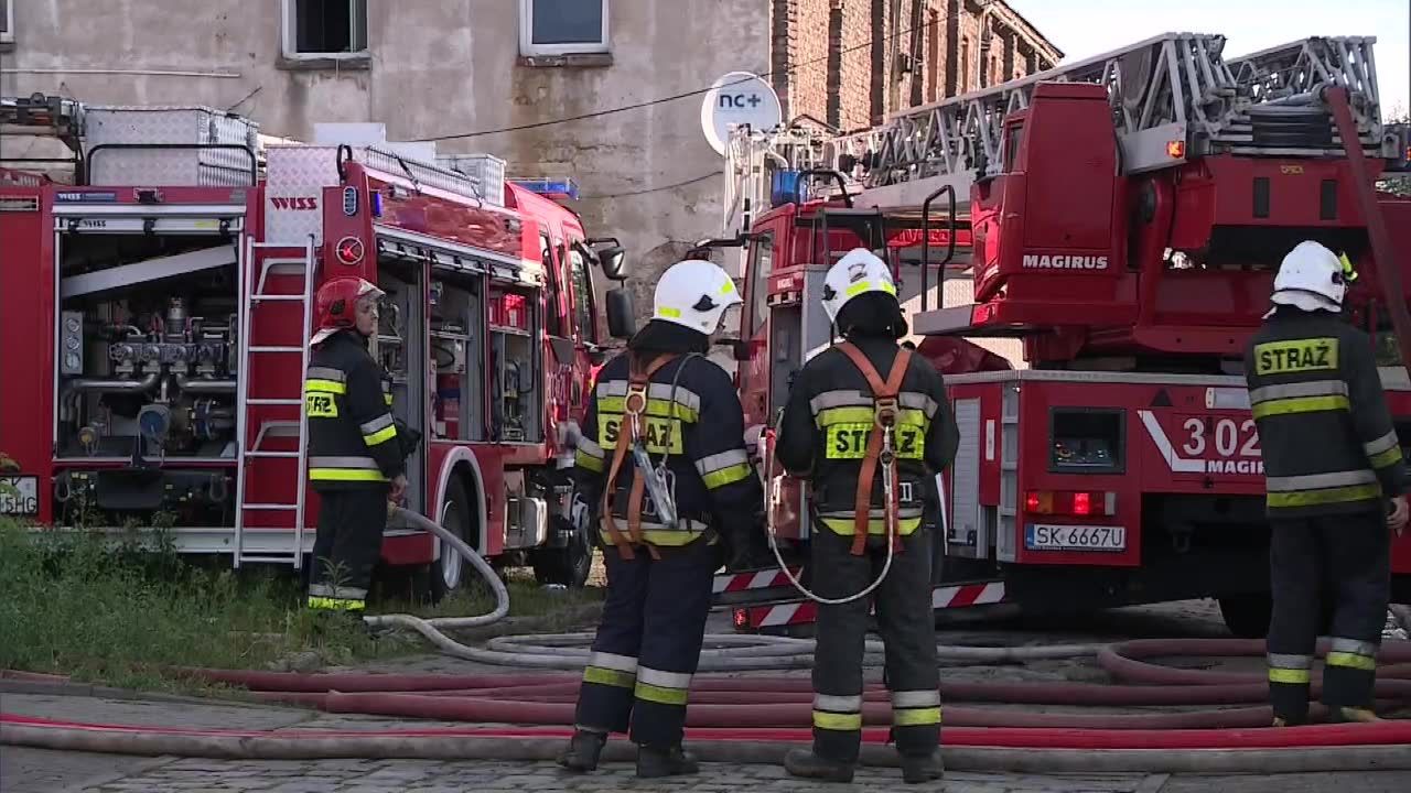 Pożar kamienicy w Katowicach, budynek musiało opuścić 15 osób