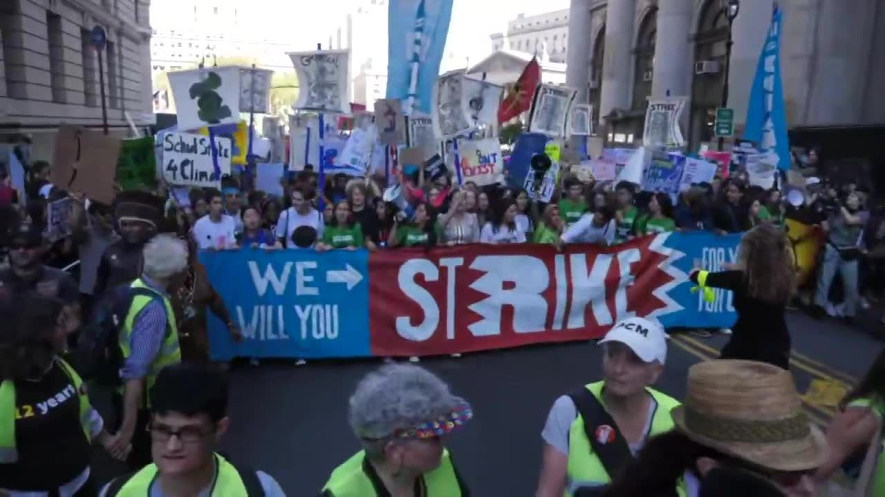 Ćwierć miliona demonstrantów na strajku klimatycznym w Nowym Jorku. Rusza czyt ONZ