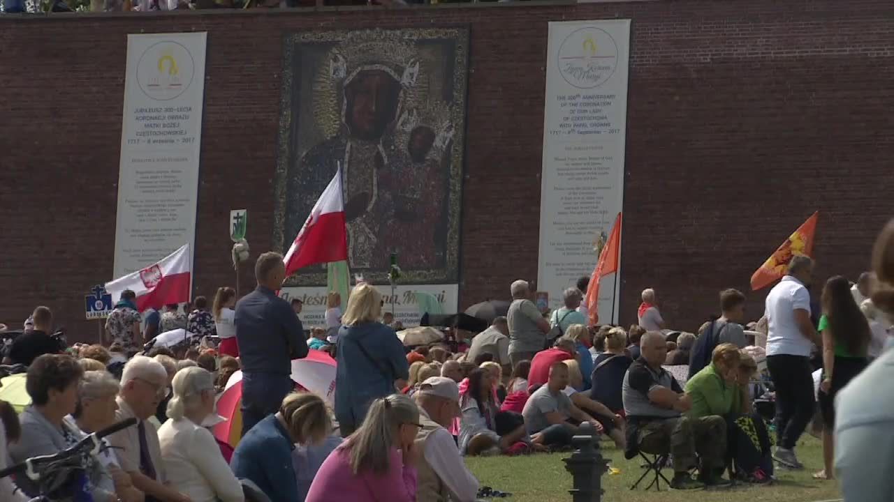 Tysiące pielgrzymów na Jasnej Górze. Powitał ich kard. Kazimierz Nycz