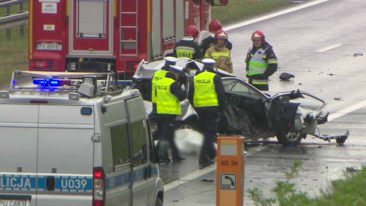 Dwie osoby zginęły w wypadku na autostradzie A2 przy węźle Poznań-Luboń